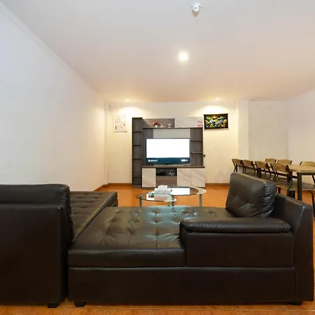 Patong Central Residence And Apartment Room photo